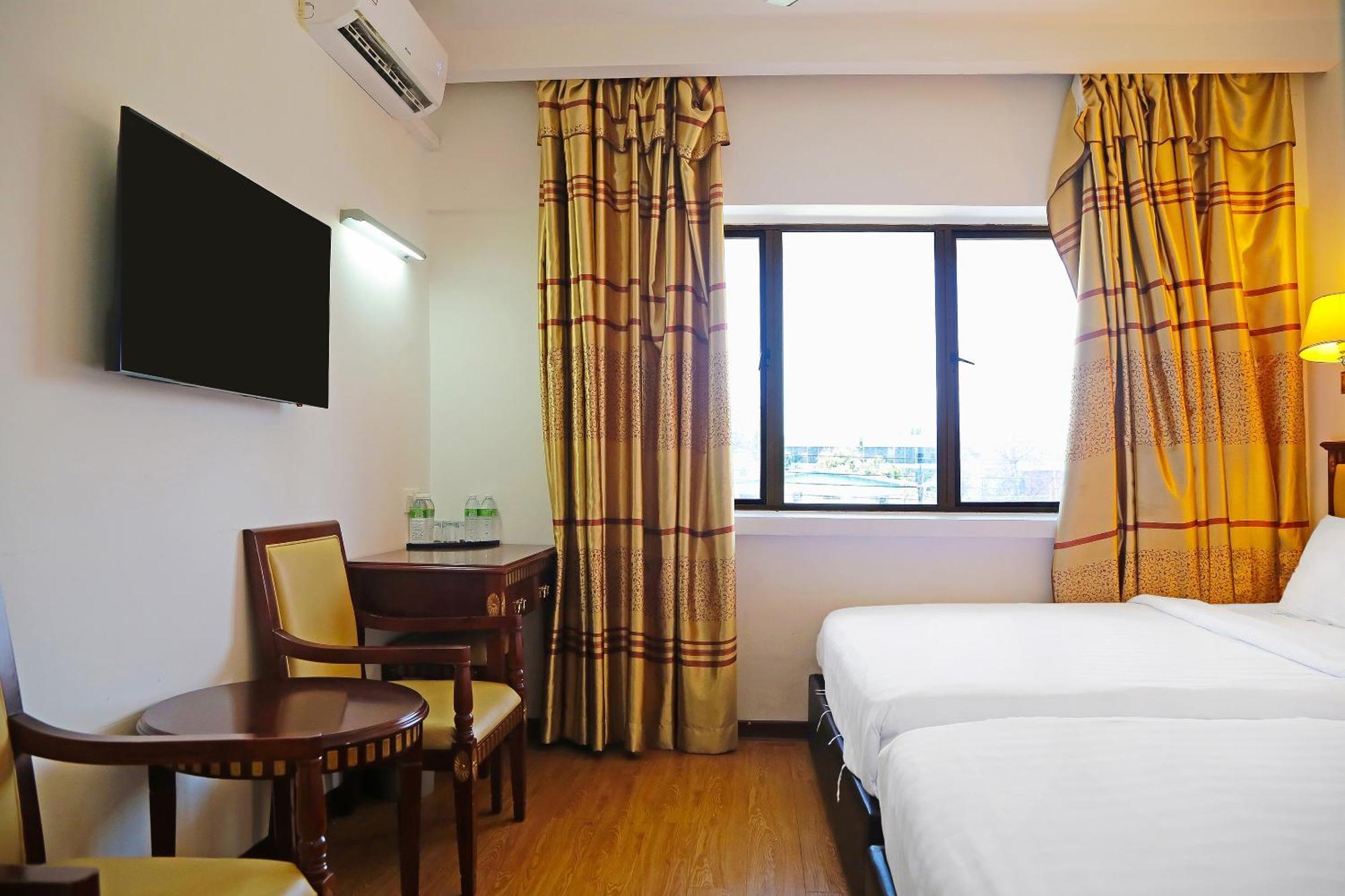Super Oyo 90464 Borneo Suites Hotel 코타키나발루 외부 사진